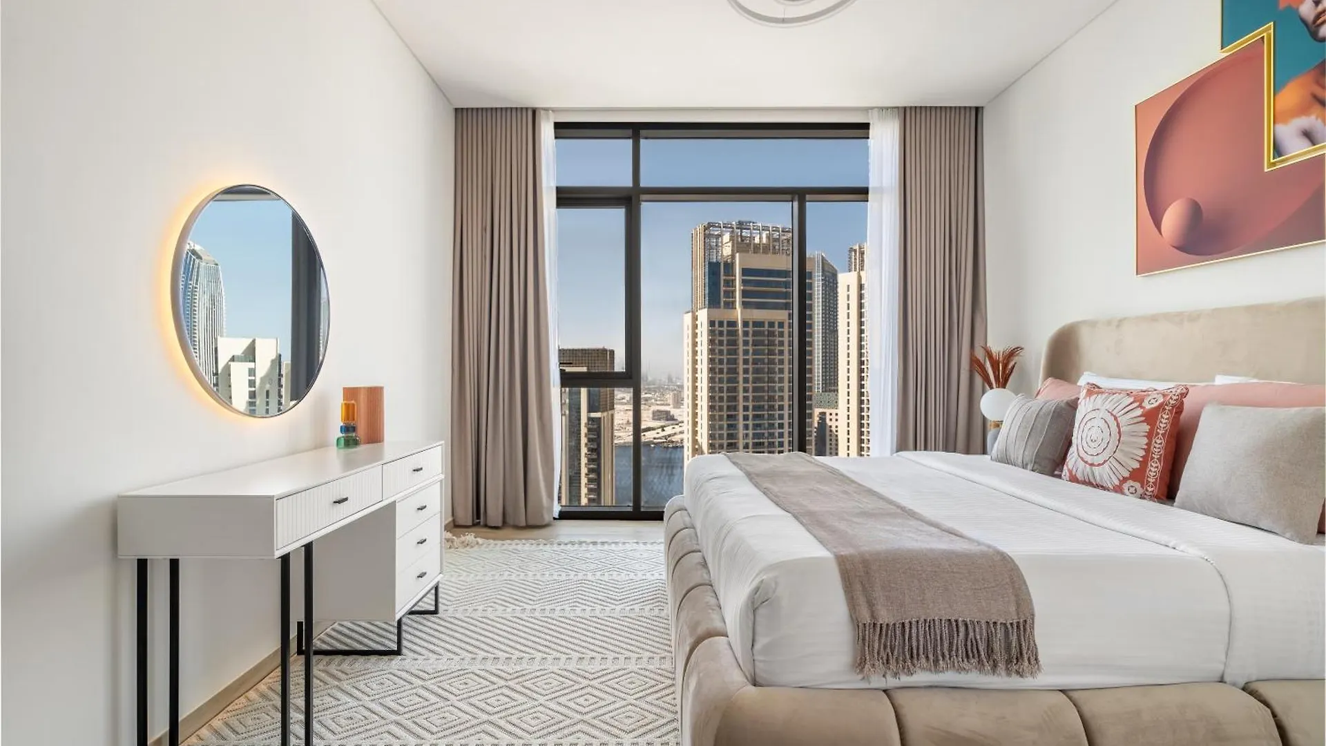 Luxury 2Br Flat In Palace Residence Dubai 0*,