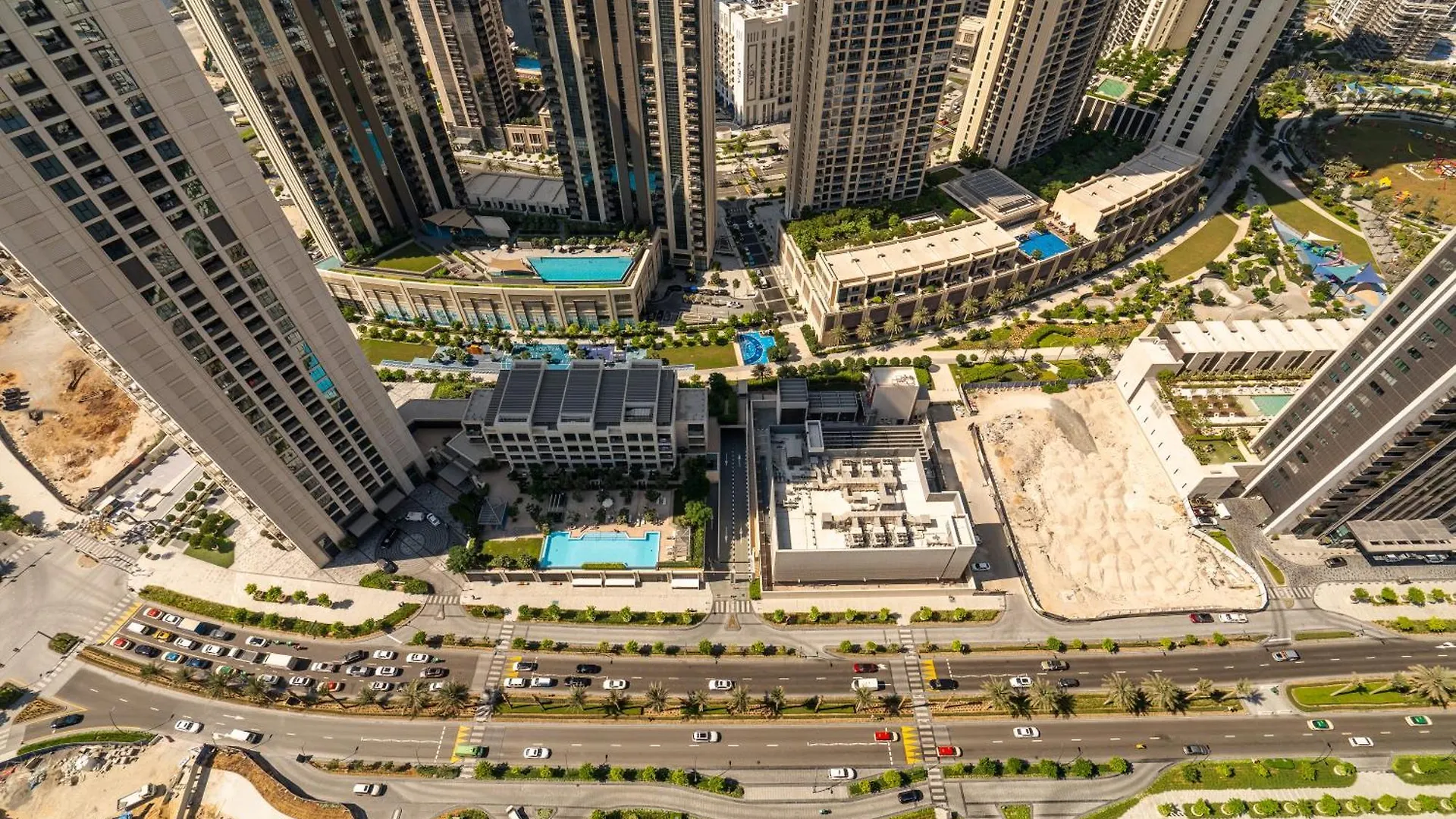 Apartment Luxury 2Br Flat In Palace Residence Dubai United Arab Emirates